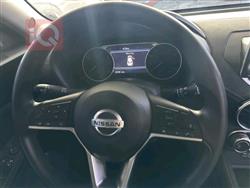 نیسان سێنترا